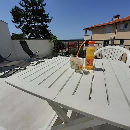 Apartmani Bilandzic-Krk Malinska Chambre photo
